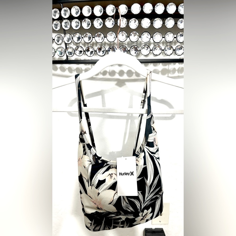 Hurley sport bra